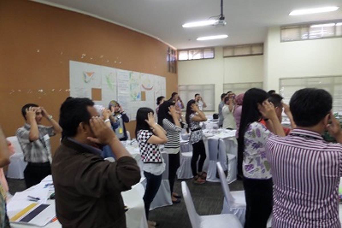 1599747383-231Class-002.jpg
